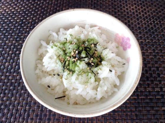 スギナのふりかけ